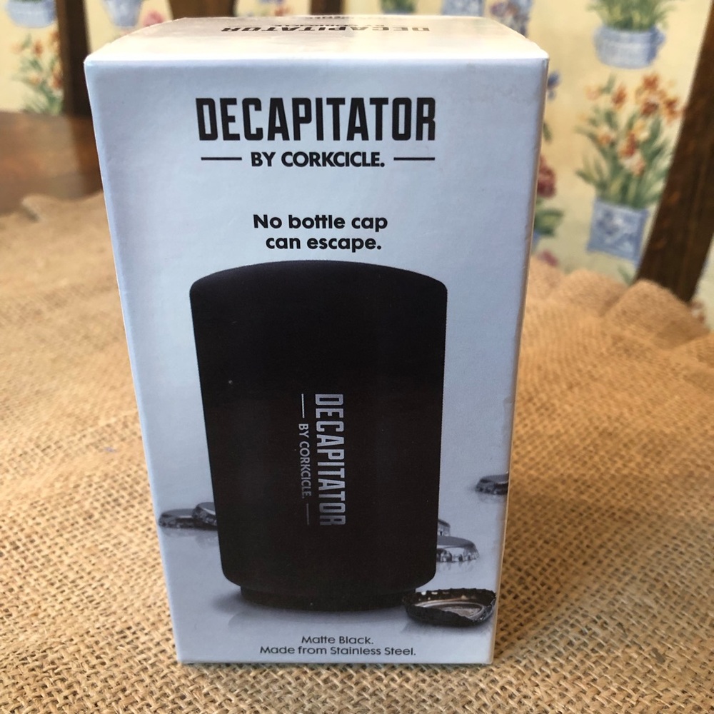 Corkcicle Decapitator Bottle Opener - Almost NEW!◾️